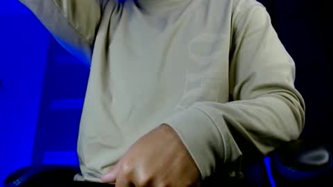 Snapshot of yourfavorite_bigclit chatting on May 26, 10:11 am yourfavorite_bigclit online show from May 26, 10:11 am