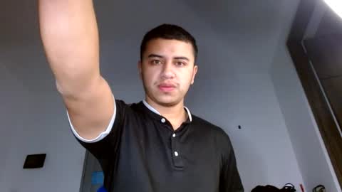 Snapshot of yourfavorite_bigclit chatting on July 23, 9:18 am yourfavorite_bigclit online show from July 23, 9:18 am