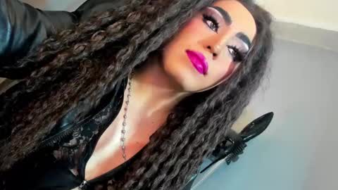  not into STINGY and CHEAP people online show from December 1, 10:37 pm