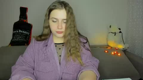 yourgem__ online show from February 17, 4:15 pm