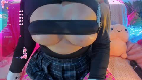 Snapshot of yourgirl11555 chatting on March 8, 10:34 pm Liza online show from March 8, 10:34 pm