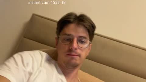 Snapshot of yourhotchristian chatting on May 16, 5:37 am Chris online show from May 16, 5:37 am