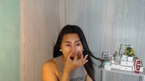 Mauie  online show from January 6, 11:51 pm