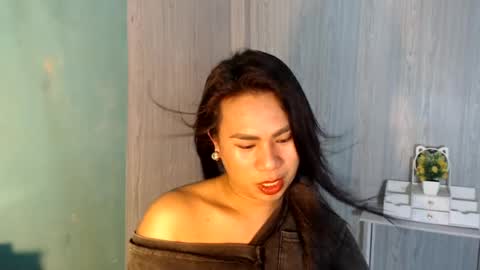 Snapshot of yourhottie_winxxx chatting on July 19, 11:08 pm Mauie online show from July 19, 11:08 pm