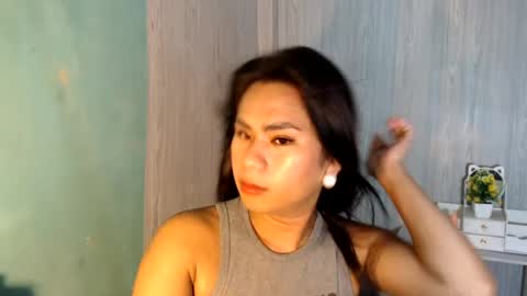 Snapshot of yourhottie_winxxx chatting on July 30, 11:26 pm Mauie online show from July 30, 11:26 pm