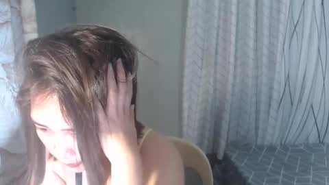 Snapshot of yourhotyash_ chatting on April 1, 1:41 pm yourhotyash_ online show from April 1, 1:41 pm