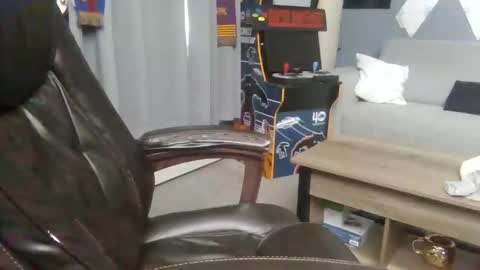 Snapshot of yourislandman chatting on April 13, 5:07 pm JerkMeOff online show from April 13, 5:07 pm