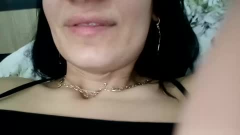 Snapshot of yourjessywet chatting on January 19, 7:23 am yourjessywet online show from January 19, 7:23 am