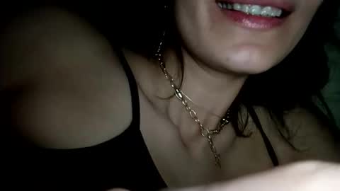 Snapshot of yourjessywet chatting on February 16, 11:01 pm yourjessywet online show from February 16, 11:01 pm