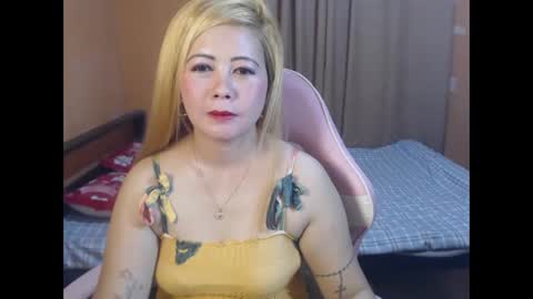 Glenda online show from May 23, 9:57 am