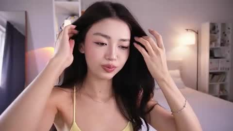 Snapshot of yourlittlesunrise_ chatting on July 2, 5:13 am yourlittlesunrise_ online show from July 2, 5:13 am
