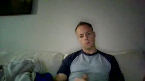 yourlove8523 online show from November 25, 6:35 am