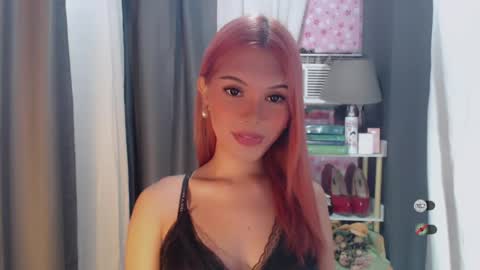 Snapshot of yourlovekylie chatting on July 24, 10:02 am KYLIE MORE online show from July 24, 10:02 am