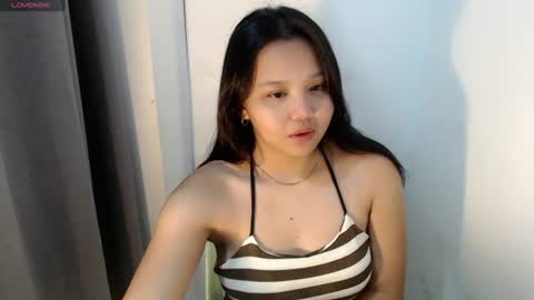 Snapshot of yournaughty_leigh chatting on July 31, 11:48 pm yournaughty_leigh online show from July 31, 11:48 pm