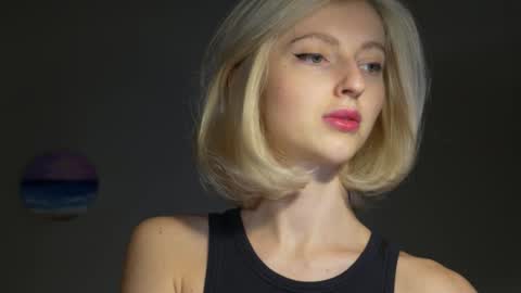 Snapshot of yournaughtymiss chatting on December 8, 12:07 am Eva online show from December 8, 12:07 am