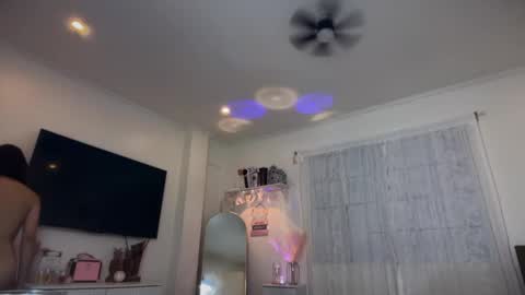 Snapshot of yournaughtyprincessx chatting on April 15, 7:58 pm yournaughtyprincessx online show from April 15, 7:58 pm