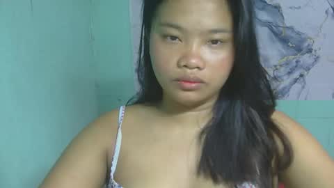 Snapshot of yourpinay_belle chatting on May 18, 10:37 pm Belle online show from May 18, 10:37 pm