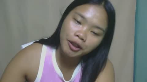 Snapshot of yourpinay_belle chatting on June 27, 11:15 am Belle online show from June 27, 11:15 am