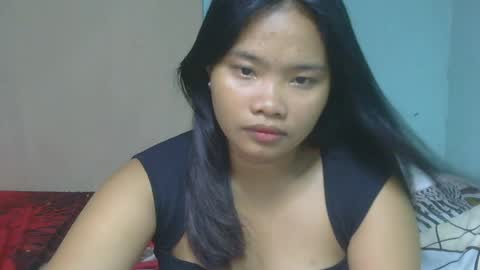 Snapshot of yourpinay_belle chatting on July 22, 11:40 pm Belle online show from July 22, 11:40 pm