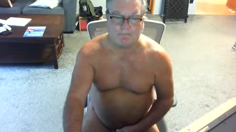 yourpoppi55 online show from August 7, 11:23 am