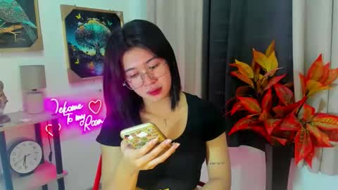 Trish online show from February 2, 6:39 pm