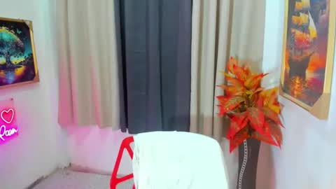 Trish online show from March 14, 5:18 pm