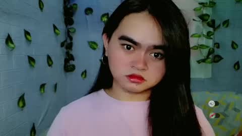 Snapshot of yourprincessthea chatting on February 24, 5:33 am yourprincessthea online show from February 24, 5:33 am