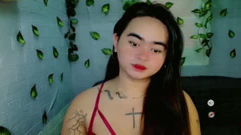 Snapshot of yourprincessthea chatting on March 7, 5:51 am yourprincessthea online show from March 7, 5:51 am