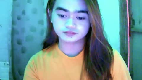 Snapshot of yourprincessthea chatting on January 6, 1:20 am yourprincessthea online show from January 6, 1:20 am