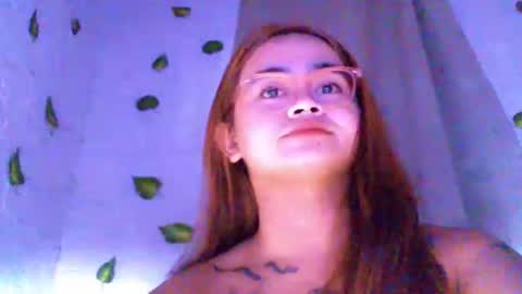 Snapshot of yourprincessthea chatting on February 18, 5:36 am yourprincessthea online show from February 18, 5:36 am