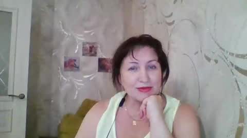 yourr_emmy177328 online show from October 22, 10:37 am