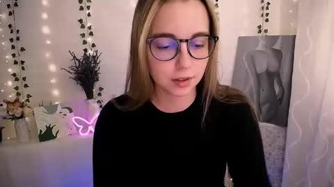 Happy online show from September 26, 5:44 am