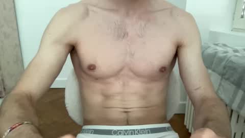 yoursensualguy online show from May 5, 8:44 am