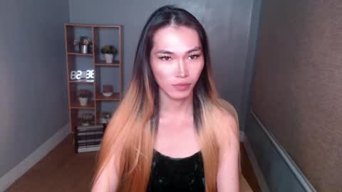    online show from December 10, 9:23 am