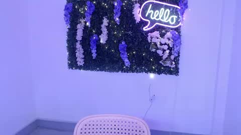    online show from December 28, 11:37 pm