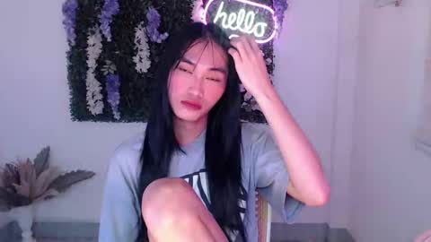    online show from March 5, 11:49 pm