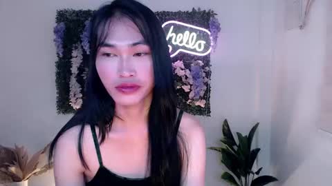    online show from March 12, 10:50 pm