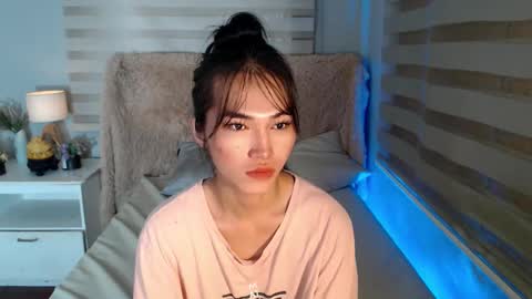    online show from September 28, 10:37 pm