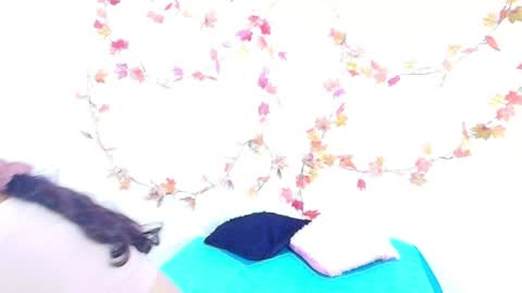 Snapshot of yoursexy18lover chatting on June 15, 5:53 am Lina and roberth online show from June 15, 5:53 am