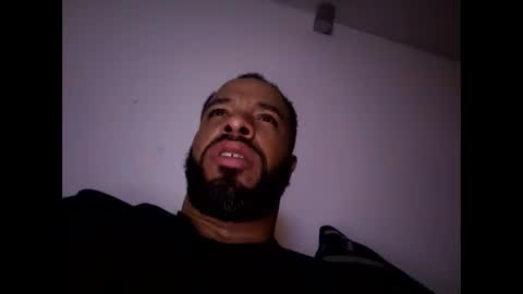 Snapshot of yoursexydaddy79 chatting on September 16, 9:43 am mother fucker online show from September 16, 9:43 am