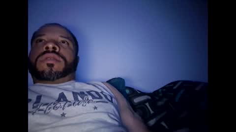 Snapshot of yoursexydaddy8181 chatting on June 5, 7:14 am yoursexydaddy8181 online show from June 5, 7:14 am