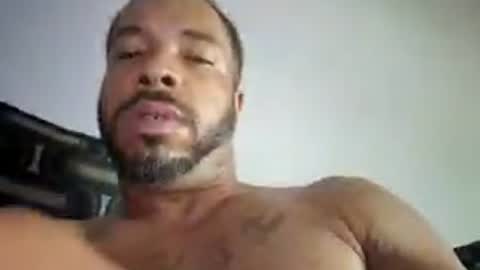 Snapshot of yoursexydaddy8181 chatting on July 30, 2:49 pm yoursexydaddy8181 online show from July 30, 2:49 pm