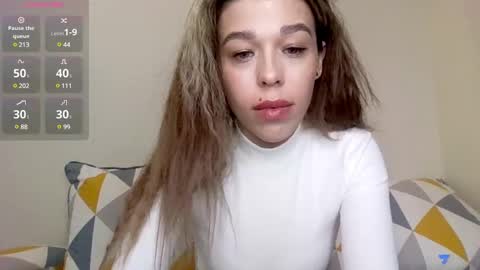 Snapshot of yoursoul_mila chatting on January 27, 11:32 am yoursoul_mila online show from January 27, 11:32 am