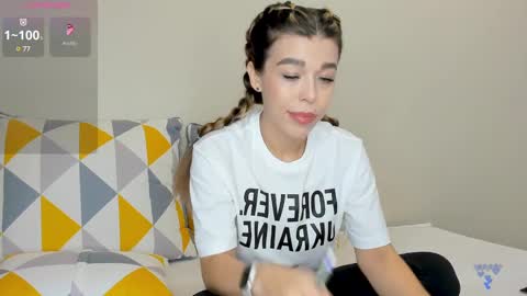 Snapshot of yoursoul_mila chatting on January 31, 11:13 am yoursoul_mila online show from January 31, 11:13 am