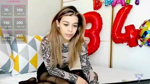 Snapshot of yoursoul_mila chatting on February 28, 11:03 am yoursoul_mila online show from February 28, 11:03 am