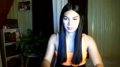 Snapshot of yoursubmissive_larah chatting on June 11, 2:37 pm yoursubmissive_larah online show from June 11, 2:37 pm