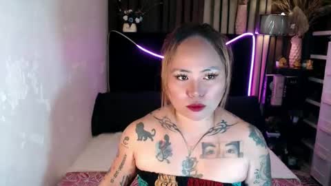 Snapshot of yoursweet_amara chatting on June 8, 2:01 am AMARA online show from June 8, 2:01 am