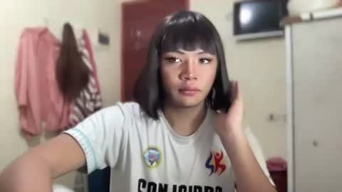 yoursweet_loveace online show from May 7, 9:42 pm