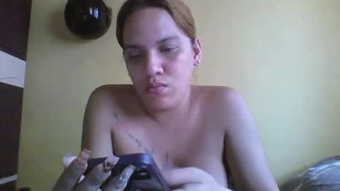 YourDreamgirl  online show from February 19, 6:42 am