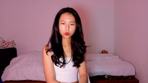 Snapshot of yoursweetestkiwi chatting on July 23, 2:53 am Kiwi online show from July 23, 2:53 am